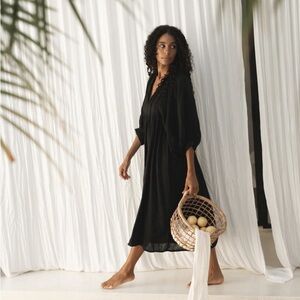 NWT Kyra Midi Dress size Small in Black Gauze